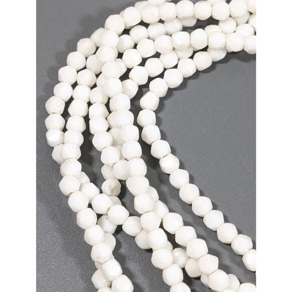 Vintage White Glass Faceted bead Multi Strand Layered Statement Neckalce 22" - Picture 12 of 14
